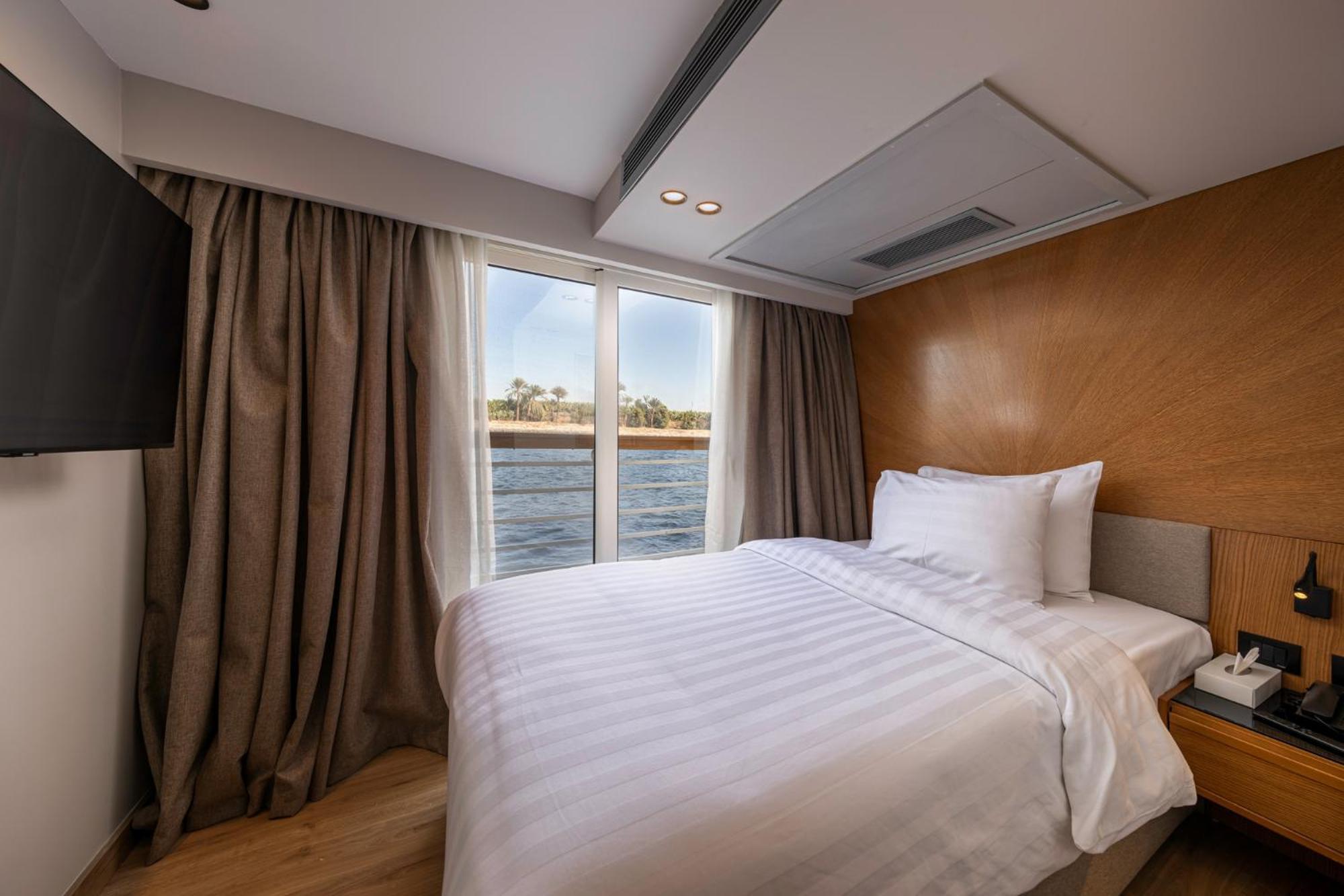 Tia Boutique Nile Cruise - Every Monday From Luxor For 04 & 07 Nights - Every Friday From Aswan For 03 & 07 Nights Bagian luar foto