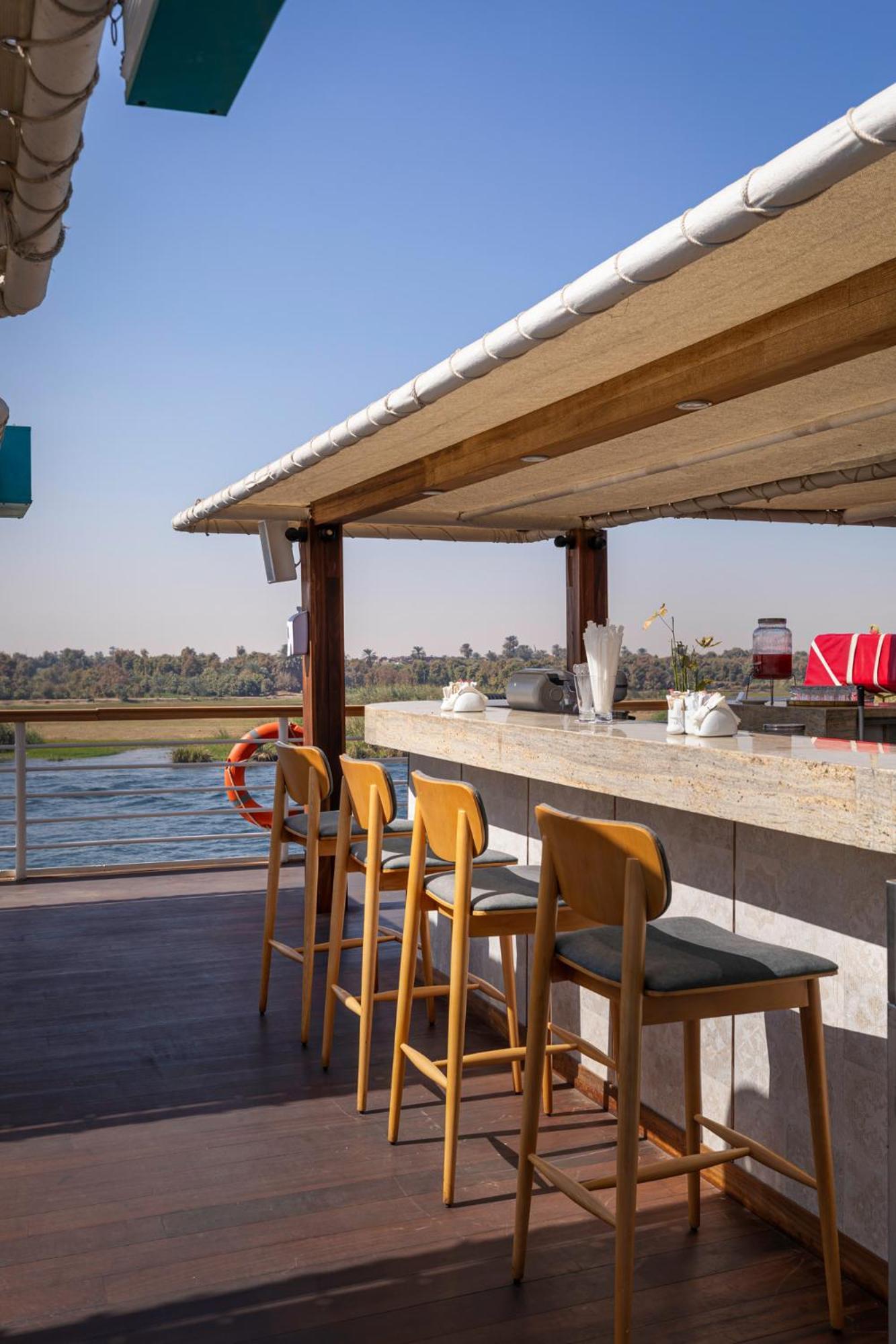 Tia Boutique Nile Cruise - Every Monday From Luxor For 04 & 07 Nights - Every Friday From Aswan For 03 & 07 Nights Bagian luar foto
